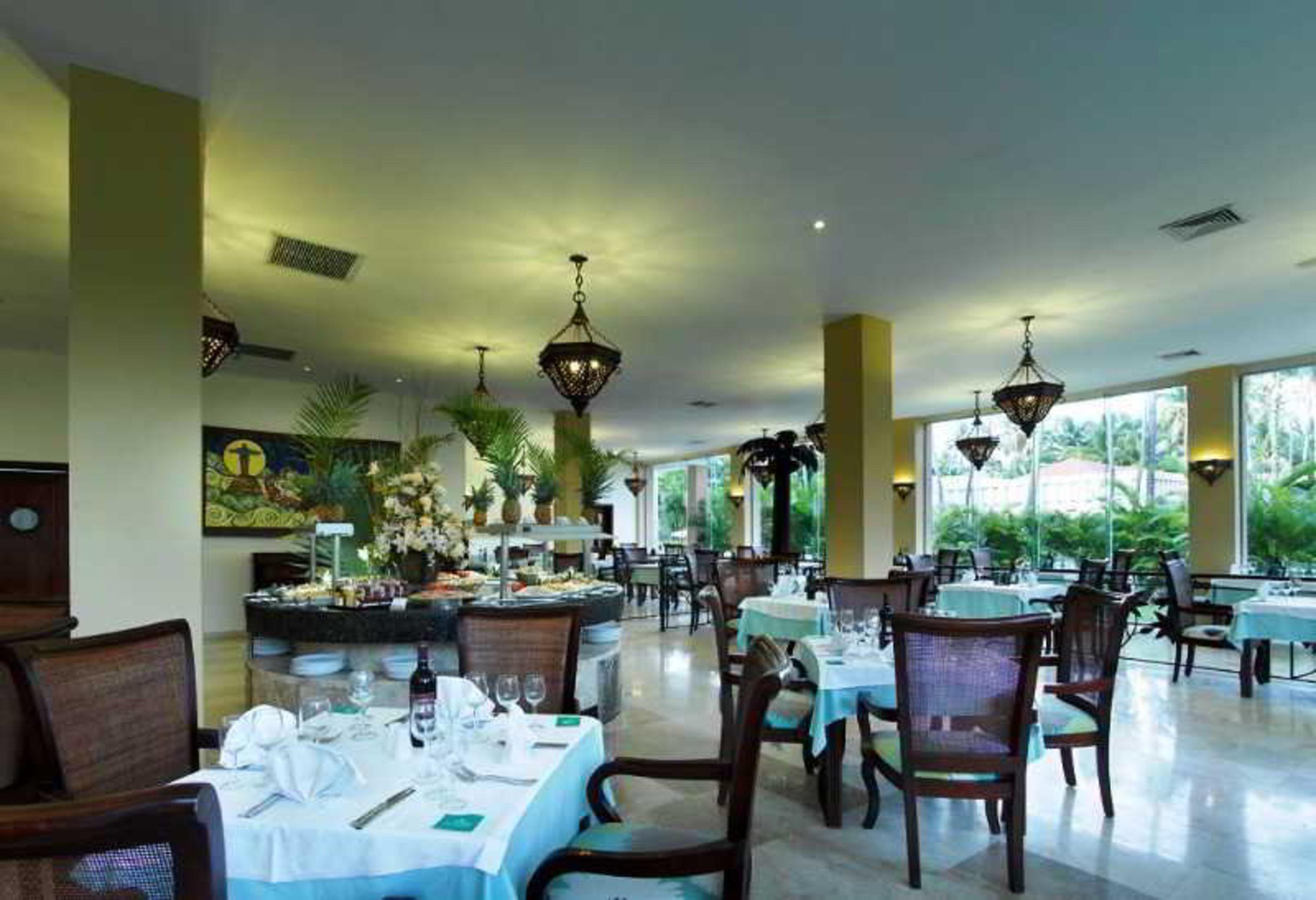 Grand Palladium Bavaro Suites Resort & Spa Punta Cana Restaurant photo